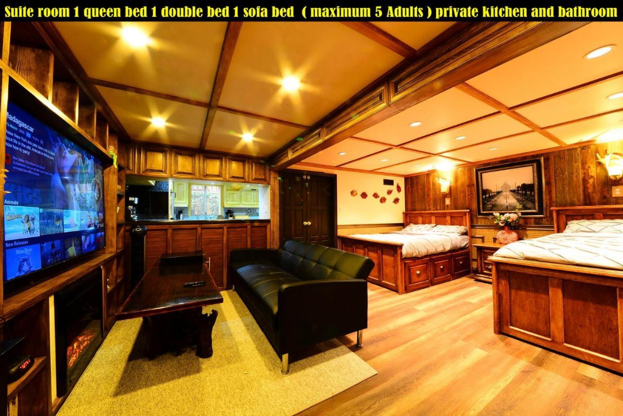 تورونتو Salmon Magwood Guesthouse المظهر الخارجي الصورة