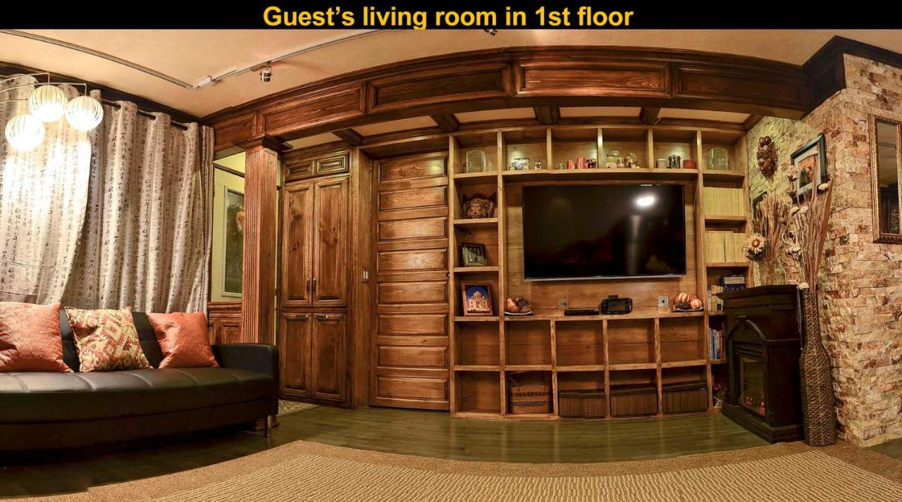 تورونتو Salmon Magwood Guesthouse المظهر الخارجي الصورة