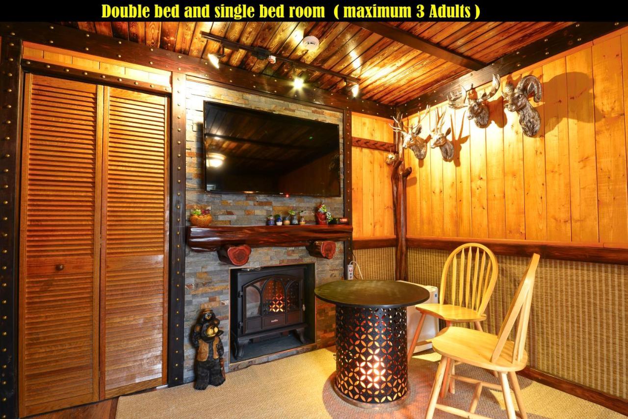 تورونتو Salmon Magwood Guesthouse المظهر الخارجي الصورة